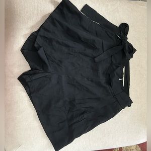 Lush Women's Black Shorts Size Medium Elastic Waist Polyester